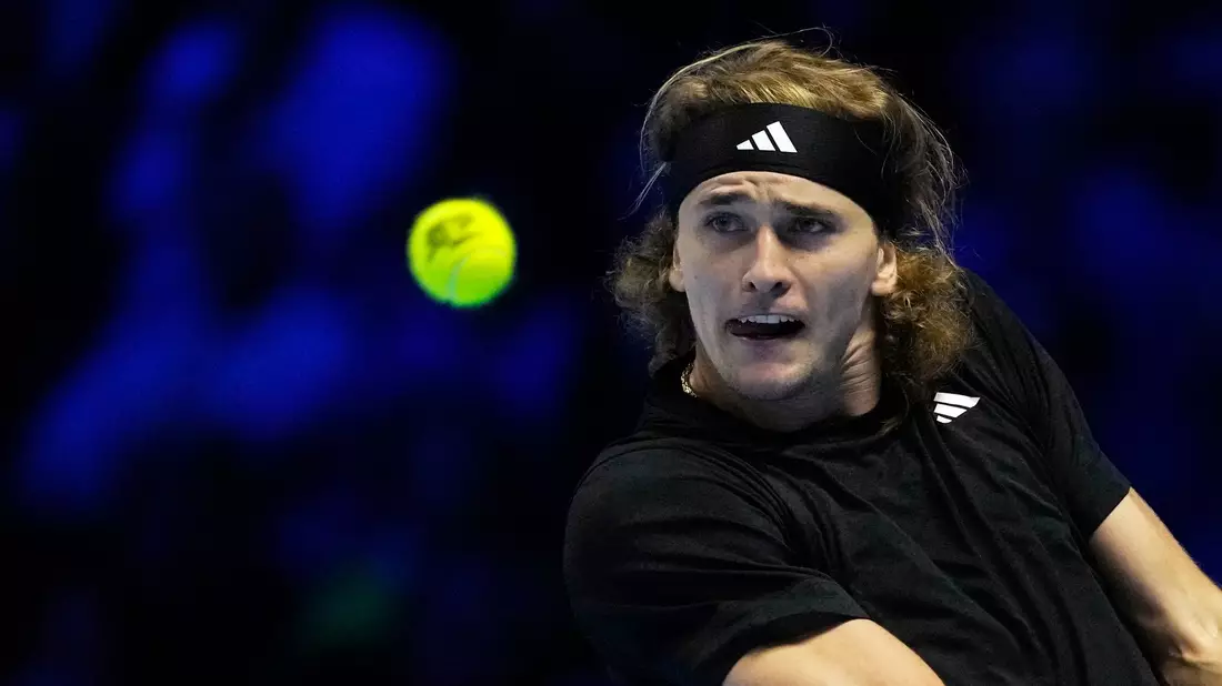 Alexander Zverev ist zufrieden mit seinem Comeback-Jahr. - Bild: Antonio Calanni/AP/dpa