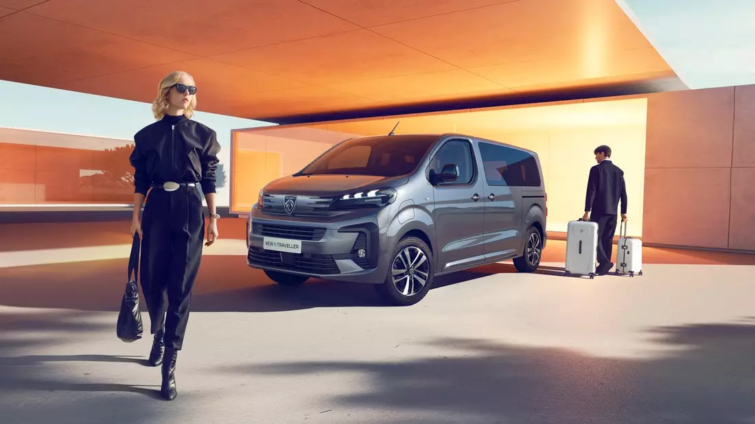 Der neue PEUGEOT E-Traveller(1): Für entspanntes Reisen - Bild: presseportal.de