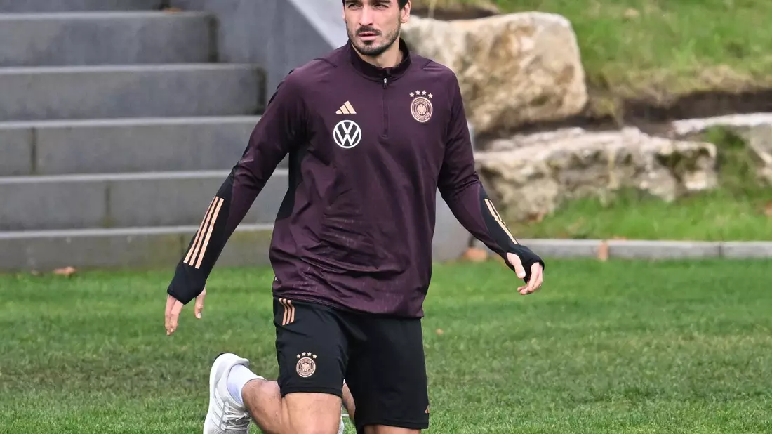 Konnte wieder mit dem DFB-Team trainieren: Mats Hummels. - Bild: Arne Dedert/dpa