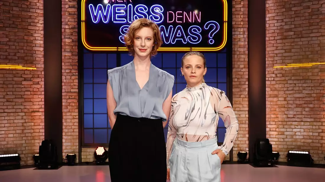 Das Tatort-Duell: Jasna Fritzi Bauer gegen Luise Wolfram / Wer weiß denn sowas? vom 20. bis 24. November 2023, um 18:00 Uhr im Ersten - Bild: presseportal.de