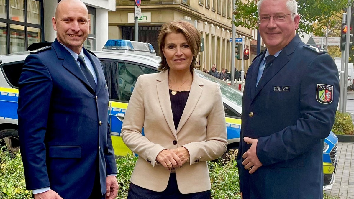 POL-HA: Neuer Wachleiter in der Wache Innenstadt - Axel Rex tritt die Nachfolge von Raimund Riedl an - Foto: presseportal.de