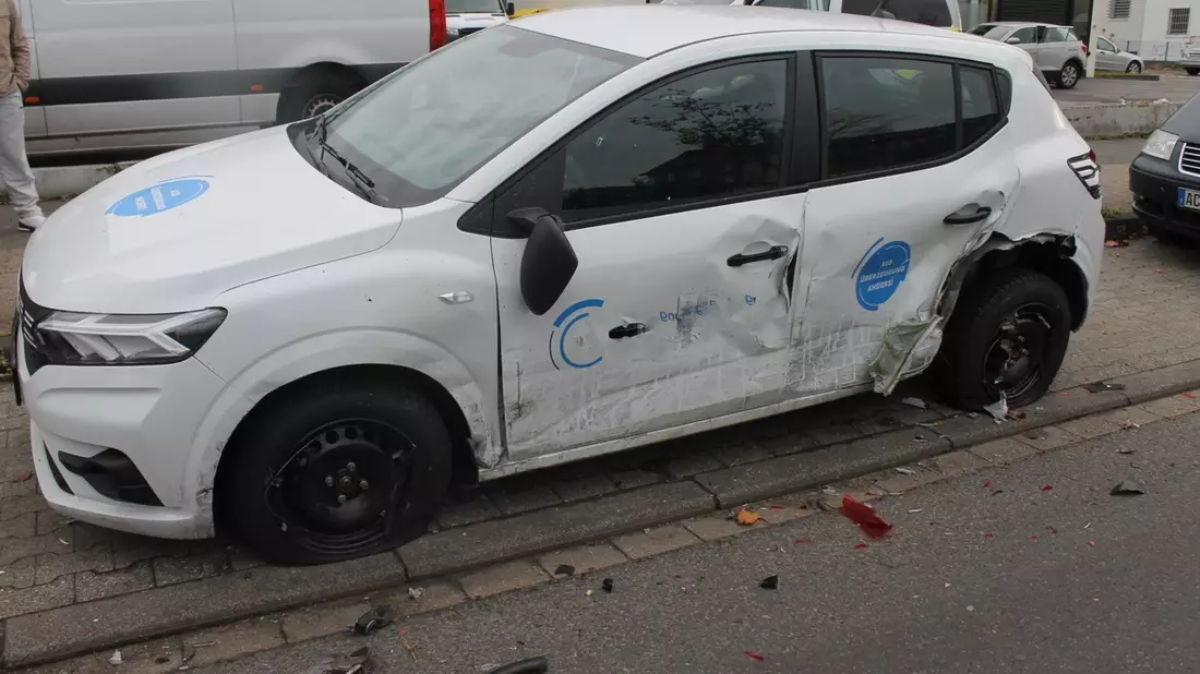 POL-AC: Polizei sucht Zeugen nach Unfallflucht - Bild: presseportal.de