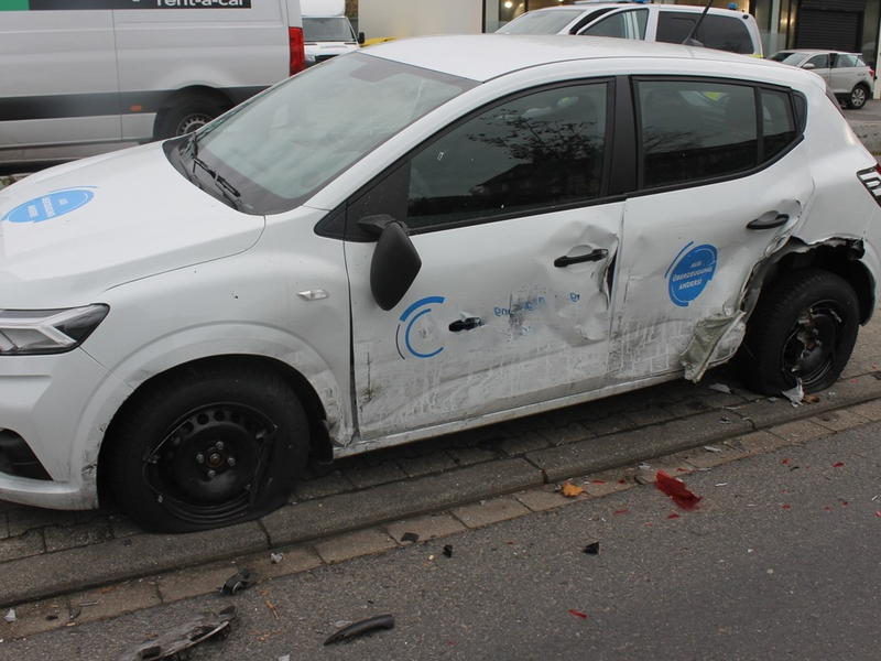 POL-AC: Polizei sucht Zeugen nach Unfallflucht - Foto: presseportal.de