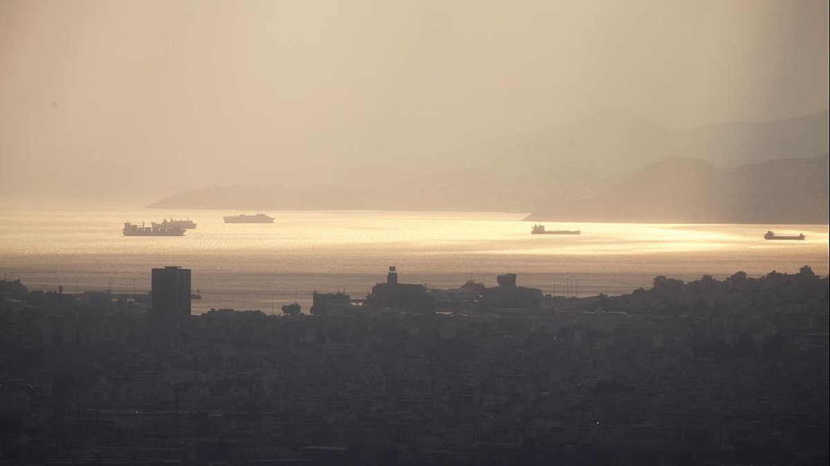 Containerschiffe vor der Küste von Griechenland bei Athen und Piräus (Archiv) - Foto: über dts Nachrichtenagentur