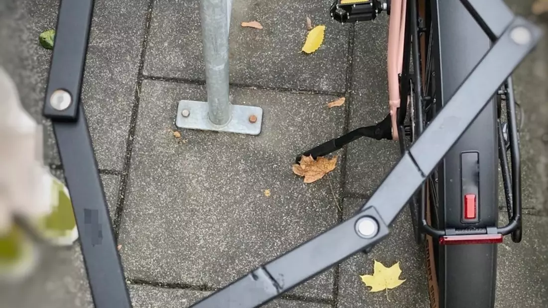 POL-PB: Zeuge vereitelt Diebstahl von E-Bike - Zwei Tatverdächtige erwischt - Bild: presseportal.de