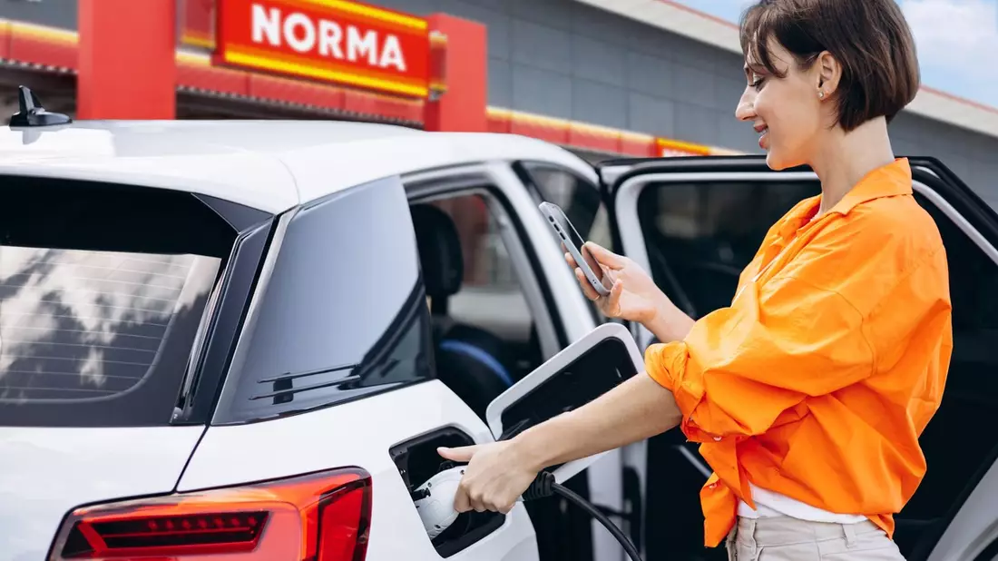 NORMA schafft 1.000 Ladepunkte für Elektrofahrzeuge an seinen Filialen / Einkaufen und gleichzeitig tanken- eine volle Batterie in nur 20 Minuten - Bild: presseportal.de