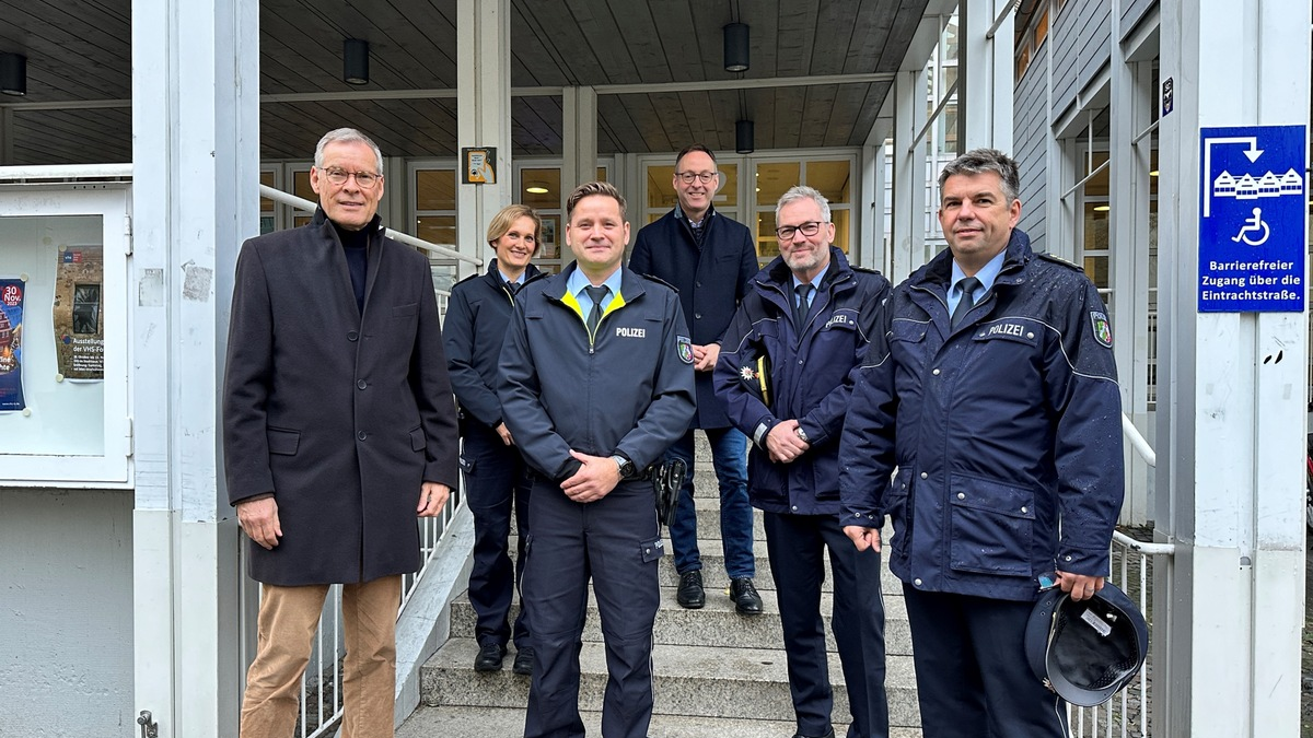 POL-GT: Neues Gesicht im Trio des Bezirksdienstes Wiedenbrück - Foto: presseportal.de