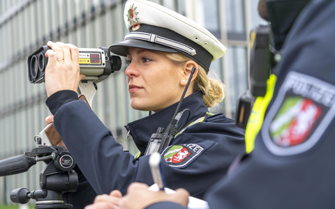 POL-ME: Geschwindigkeitsmessungen in der 47. KW - Kreis Mettmann - 2211047 - Foto: presseportal.de