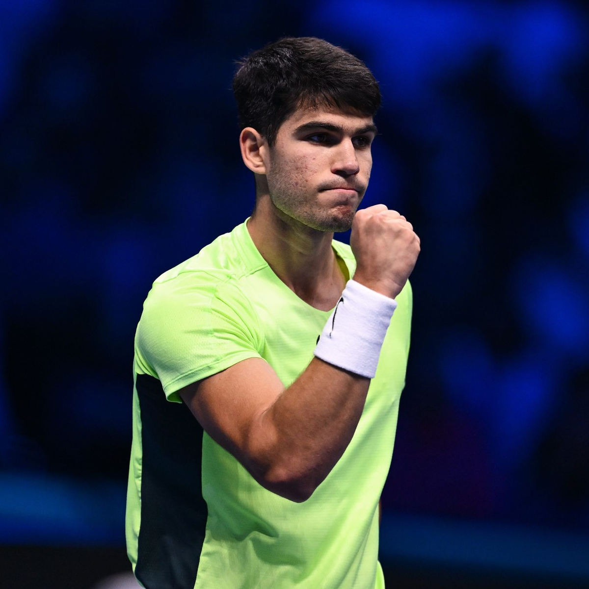 Carlos Alcaraz gewann gegen Andrei Rubljow glatt in zwei Sätzen. - Foto: Marco Alpozzi/LaPresse via ZUMA Press/dpa
