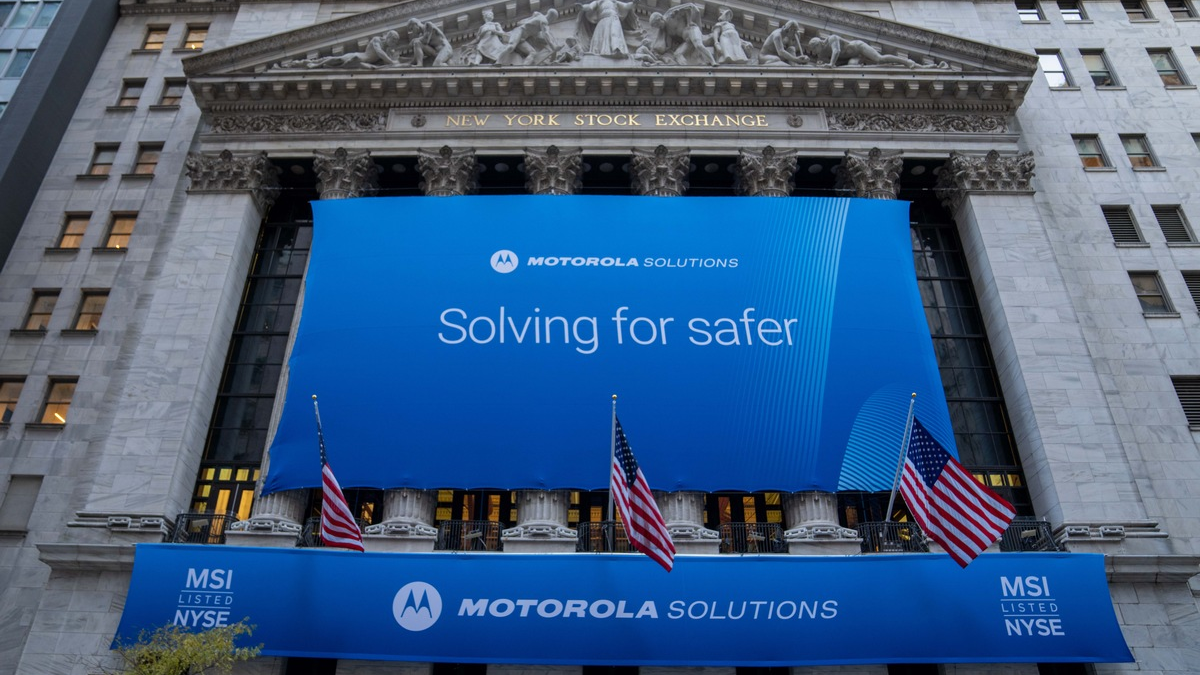 Motorola Solutions verstärkt Fokus auf Schutz und Sicherheit / Unternehmensportfolio umfasst vernetzte Lösungen für Sicherheitsbehörden und Unternehmen zum Schutz von Menschen, Eigentum und Orten - Foto: presseportal.de