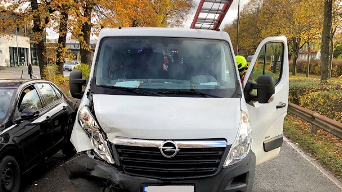 POL-PPWP: Mangelnder Abstand kombiniert mit Unaufmerksamkeit - Foto: presseportal.de