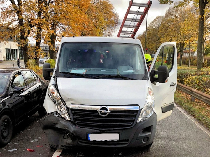 POL-PPWP: Mangelnder Abstand kombiniert mit Unaufmerksamkeit - Foto: presseportal.de