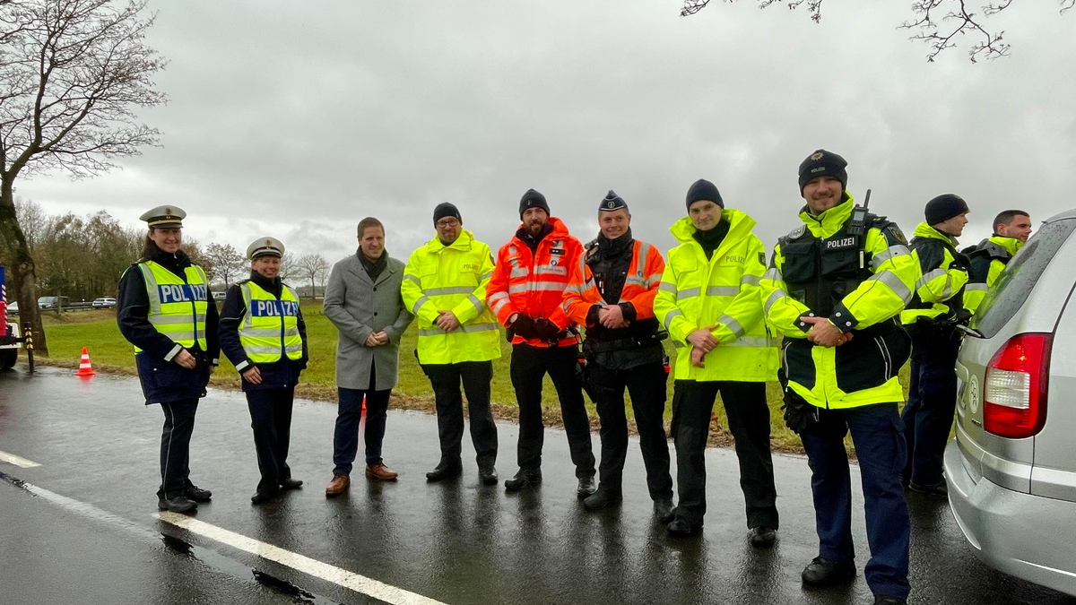 POL-EU: Grenzüberschreitende Schwerpunktkontrollen der Polizei - Foto: presseportal.de