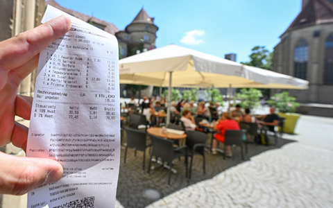 Die Mehrwertsteuer-Regelung wurde wegen der Energiekrise mehrmals verlängert, zuletzt bis Ende dieses Jahres. - Foto: Bernd Weißbrod/dpa