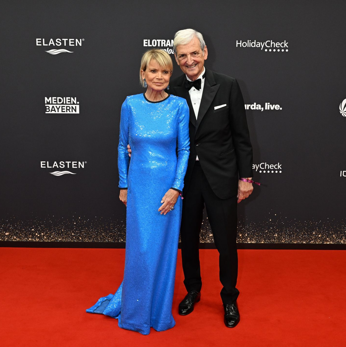 Auch Schauspielerin Uschi Glas war natürlich anwesend. Hier in Begleitung von Dieter Hermann. - Foto: Felix Hörhager/dpa