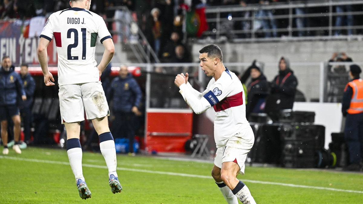 Portugals Cristiano Ronaldo bejubelt sein Führungstor in Liechtenstein. - Foto: Gian Ehrenzeller/KEYSTONE/dpa