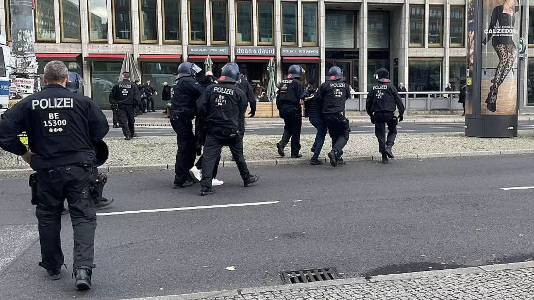 Gegendemo zu Pro-Israel-Demo (Archiv) - Bild: über dts Nachrichtenagentur