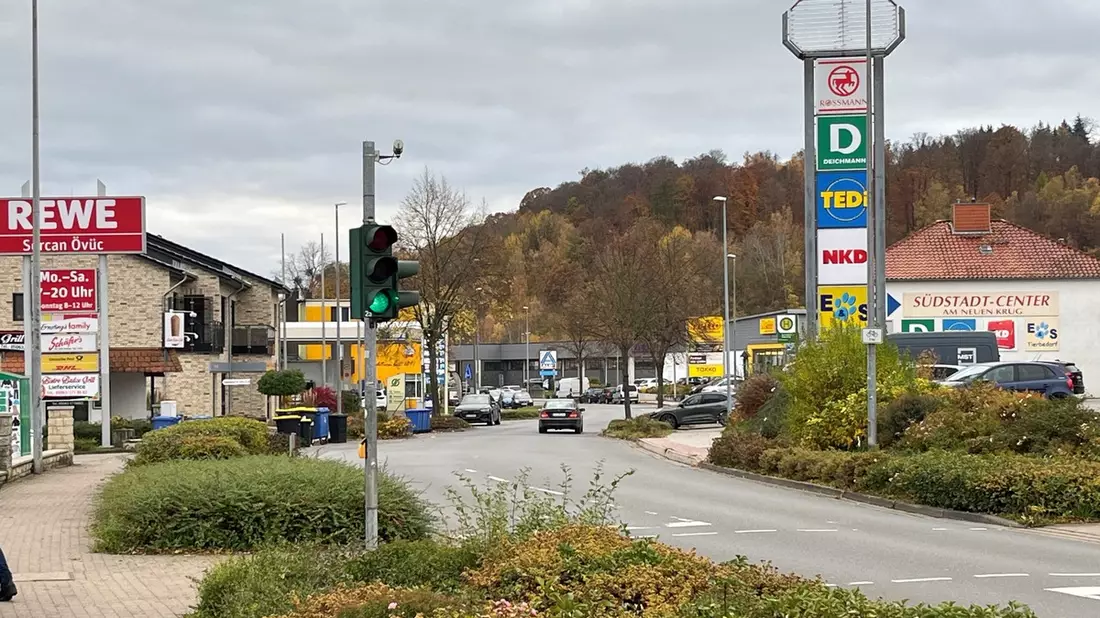POL-HI: Verkehrsüberwachungsmaßnahmen im Zuständigkeitsbereich des PK Bad Salzdetfurth - Bild: presseportal.de