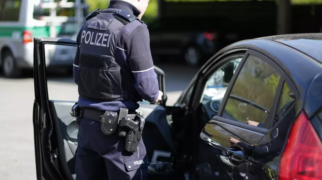 POL-ME: Drogen im Straßenverkehr: Polizei führte Schwerpunktkontrollen durch - Langenfeld - 2311057 - Bild: presseportal.de