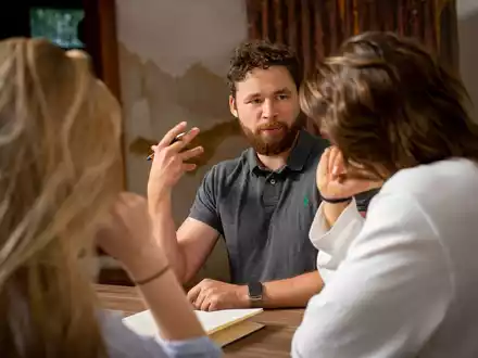Erektionsprobleme, vorzeitige Ejakulation und Orgasmushemmungen: Gavin Sexton von der Lovebetter GmbH erklärt, was wirklich hilft, um sexuelle Probleme dauerhaft zu überwinden - Foto: presseportal.de