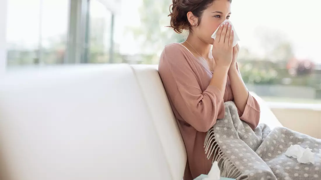 Was bei Halsschmerzen wirklich hilft - Reckitt führt Aufklärungskampagne für einen verantwortungsvollen Gebrauch von Antibiotika fort - Bild: presseportal.de