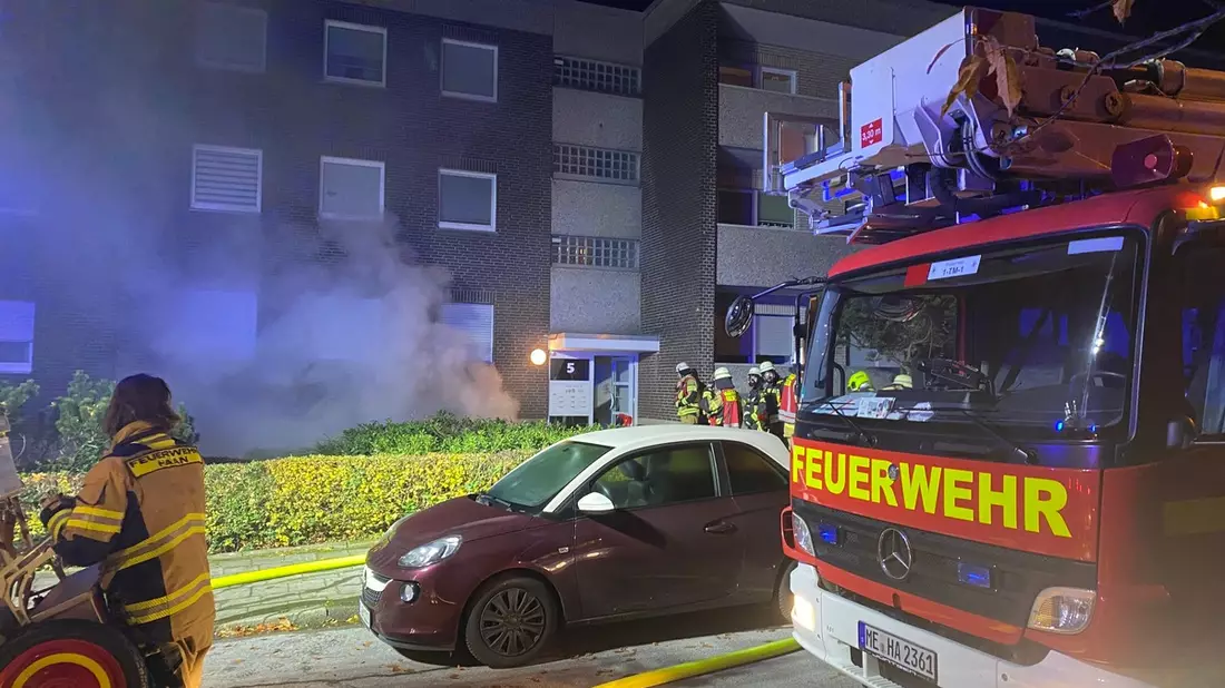 FW-HAAN: Kellerbrand in einem Mehrfamilienhaus - Bild: presseportal.de
