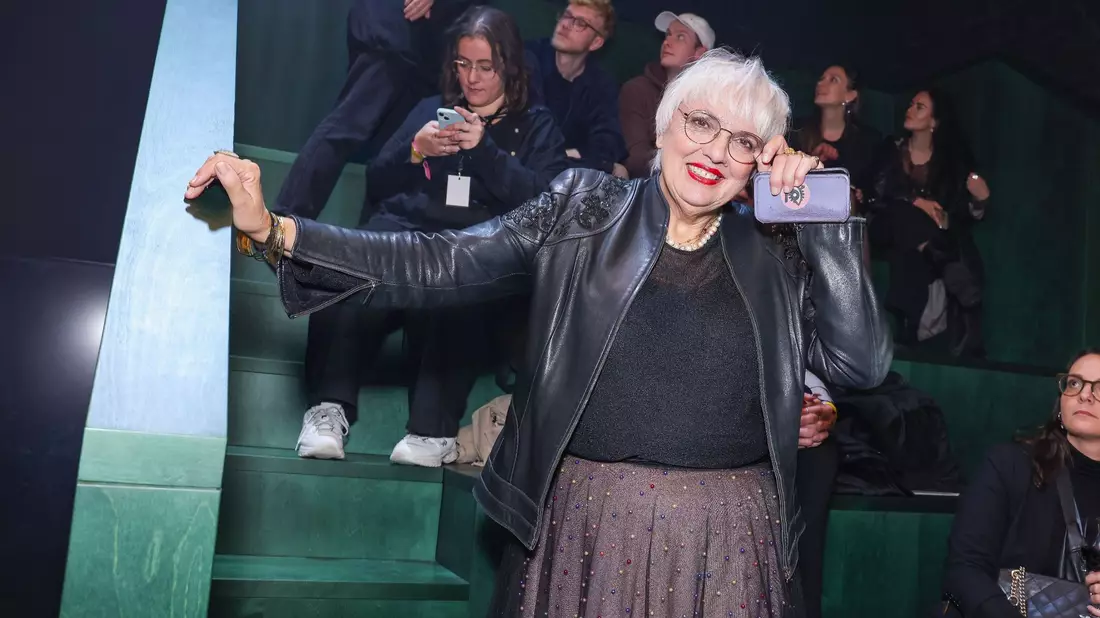 «Polyton orientiert sich an Qualität, nicht an Quantität», sagt Claudia Roth bei der Verleihung des Polyton-Musikpreises in Berlin. - Bild: Gerald Matzka/dpa