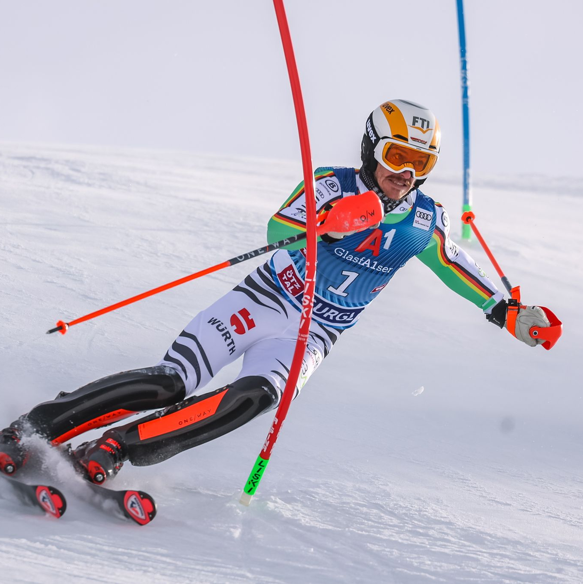 War mit seinem Abschneiden in Gurgl nicht zufrieden: Linus Straßer. - Foto: Expa/Johann Groder/APA/dpa