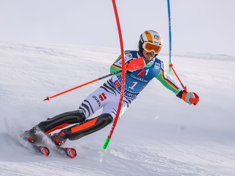 Linus Straßer hat den Slalom in Kitzbühel gewonnen. - Foto: Expa/Johann Groder/APA/dpa