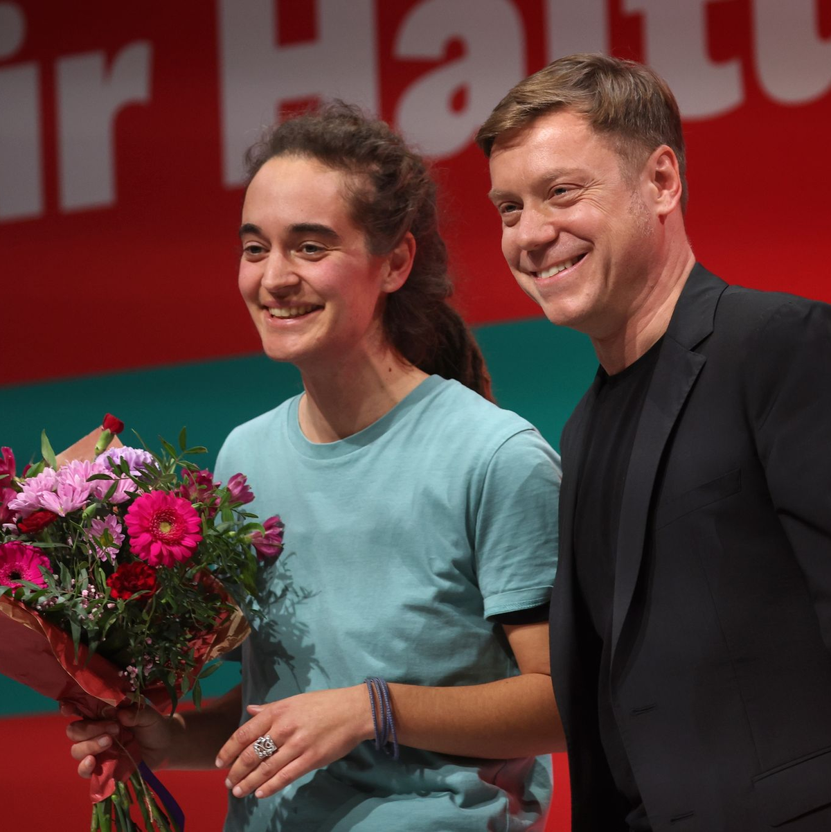 Carola Rackete (l) und Martin Schirdewan bilden das Spitzenduo der Partei für die Wahl zum Europaparlament. - Foto: Karl-Josef Hildenbrand/dpa