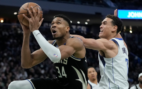 Giannis Antetokounmpo verdient in dieser Saison 45,64 Millionen US-Dollar. - Foto: Morry Gash/AP