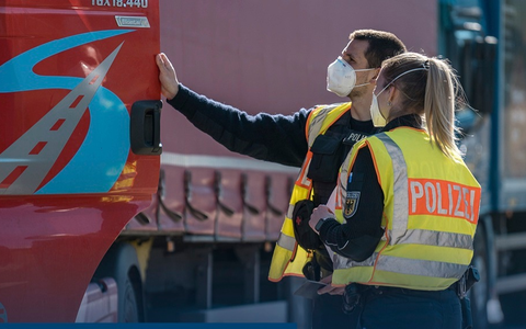 BPOLI MD: 3. festgestellte Behältnisschleusung innerhalb von einer Woche in Sachsen-Anhalt - Foto: presseportal.de