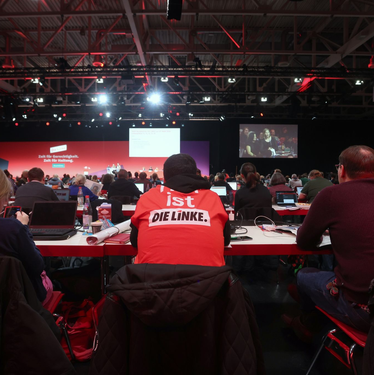 Die Linke hat in Augsburg ein Comeback versucht. Ob und wie sich die Partei tatsächlich berappelt, ist jedoch ungewiss. - Foto: Karl-Josef Hildenbrand/dpa