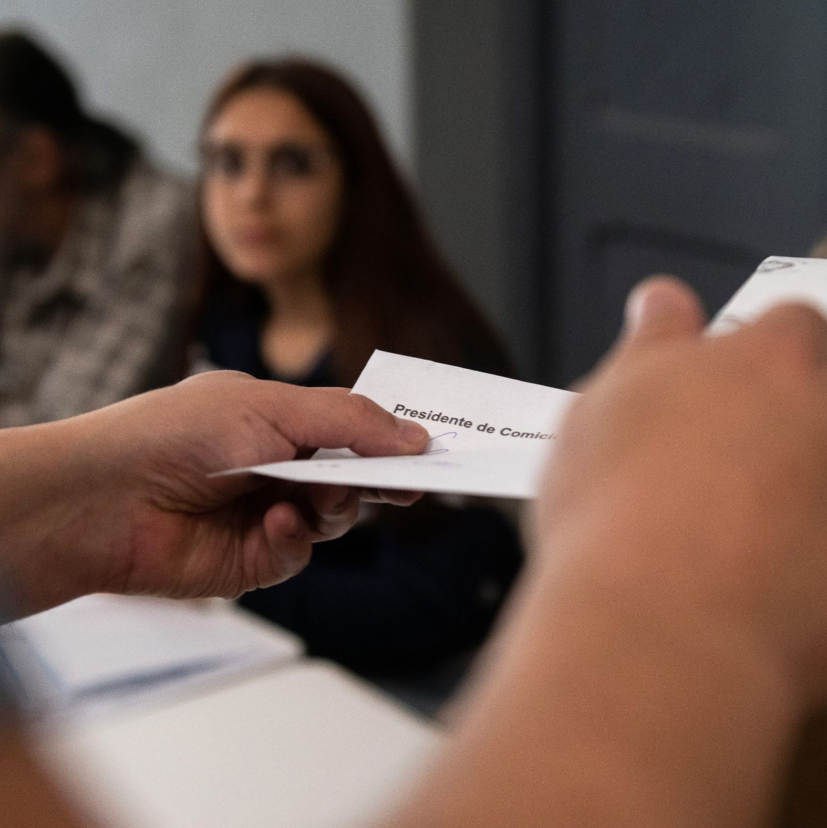 Rund 35 Millionen Menschen sind in Argentinien zur Wahl aufgerufen. Es herrscht Wahlpflicht. - Foto: Santiago Mazzarovich/dpa