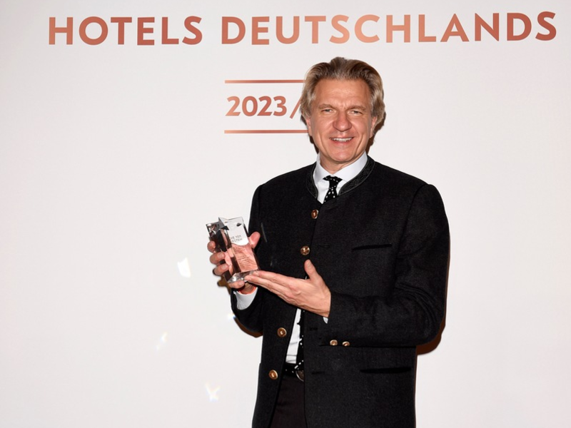 Platz 1 für das Spa & Resort Bachmair Weissach - ausgezeichnet als das beste Luxury Family Resort des Jahres - Foto: presseportal.de