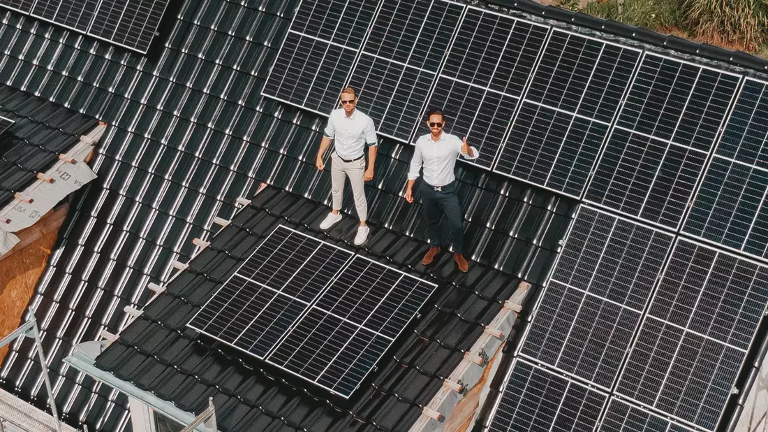 Lukas Linthout & Konstantin Tuludis von der Voltpol GmbH: Weshalb so viele Anbieter in der Energiebranche aus dem Boden schießen - Bild: presseportal.de