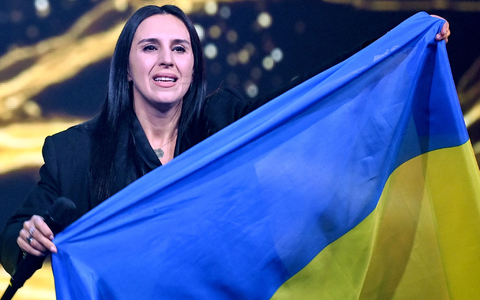 Die ukrainische Sängerin Jamala während der Show «Germany 12 Points - der deutsche ESC-Vorentscheid» im März vergangenen Jahres. - Foto: Britta Pedersen/dpa