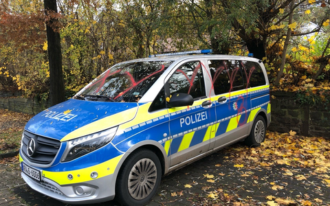 POL-ME: Streifenwagen beschmiert - Polizei ermittelt - Velbert - 2311064 - Foto: presseportal.de