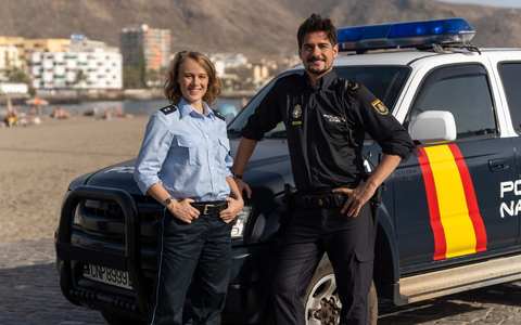 Endlich Freitag im Ersten bekommt einen neuen Schauplatz: Auf Teneriffa haben die Dreharbeiten für die neue ARD-Degeto-Reihe Für immer Sommer (AT) begonnen - Foto: presseportal.de Endlich Freitag im Ersten bekommt einen neuen Schauplatz: Auf Teneriffa haben die Dreharbeiten für die neue ARD-Degeto-Reihe Für immer Sommer (AT) begonnen - Foto: presseportal.de