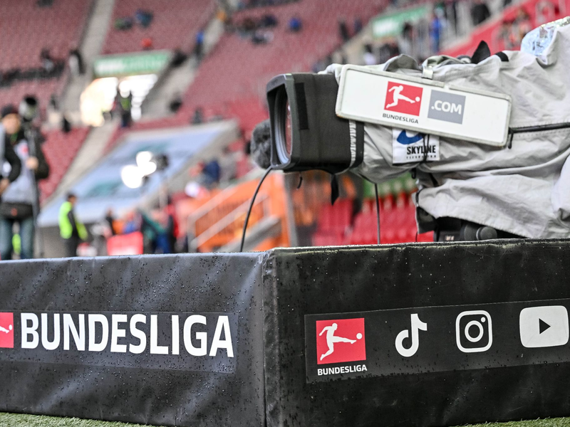 Die Vorbereitungen für den Verkauf der Medienrechte der Fußball-Bundesliga laufen auf Hochtouren. - Foto: Harry Langer/dpa