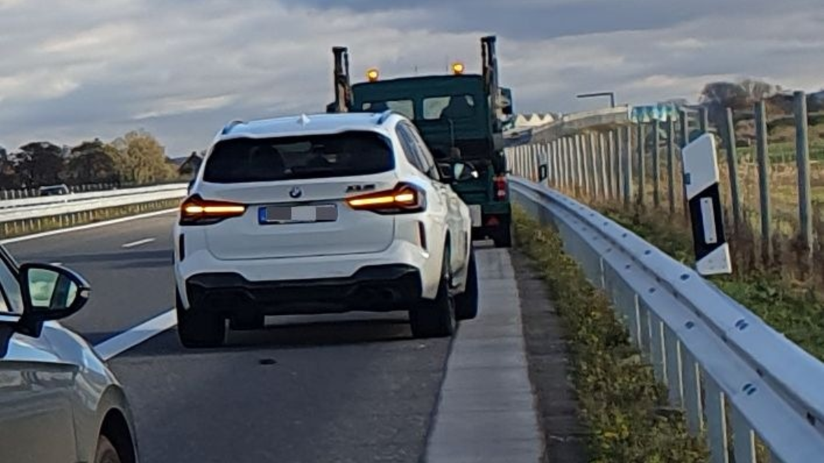 POL-STD: A 26 nach Unfall in der vergangenen Woche zwischen Jork und Buxtehude gesperrt - Polizei sucht LKW-Fahrer als wichtigen Zeugen - Foto: presseportal.de
