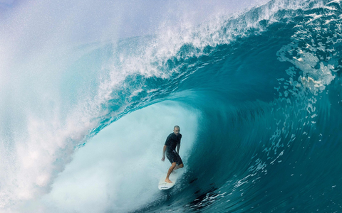 Die Olympia-Medaillen im Surfen sollen 2024 in Teahupo'o vergeben werden. - Foto: Brian Bielmann/AFP/dpa