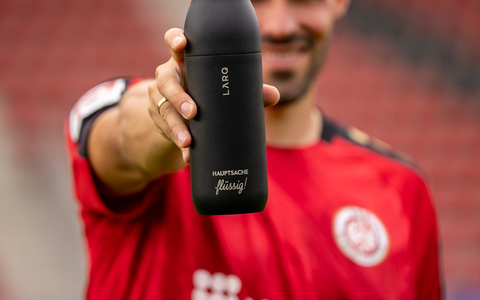 Fließende Veränderung: Hauptsache flüssig! A.B.S. Global Factoring AG eröffnet Dialog über Liquidität und Nachhaltigkeit - Foto: presseportal.de