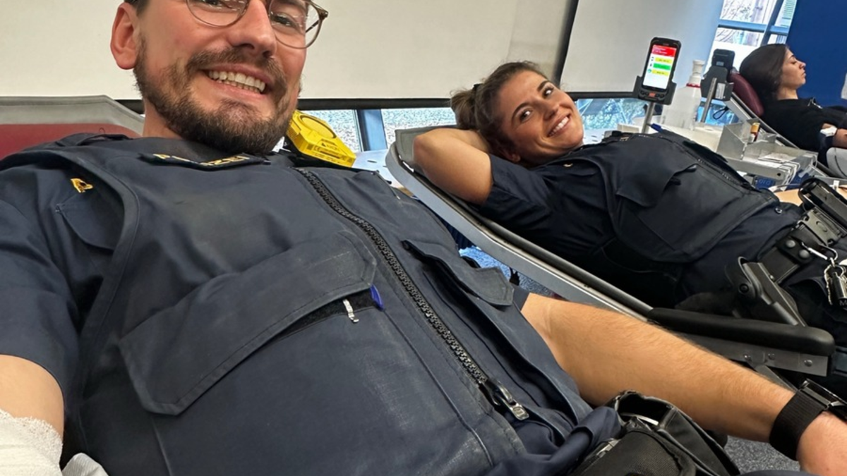 POL-PDTR: Blutspendemobil des DRK bei der Polizei in Idar-Oberstein - Foto: presseportal.de