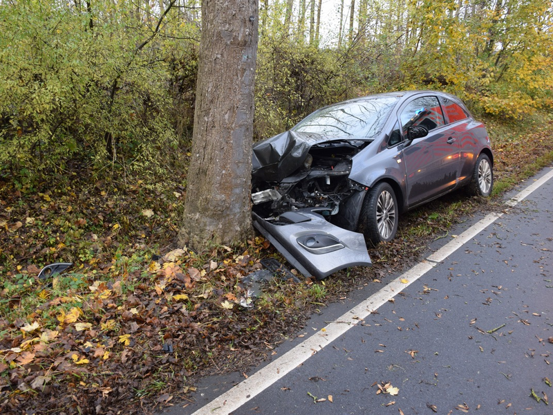 POL-HI: Müdigkeit verursacht Verkehrsunfall - Foto: presseportal.de