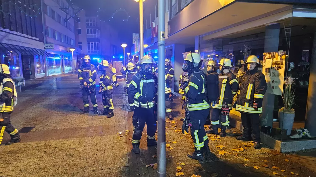 FW Datteln: Wohnungsbrand mit Menschenleben in Gefahr - Bild: presseportal.de
