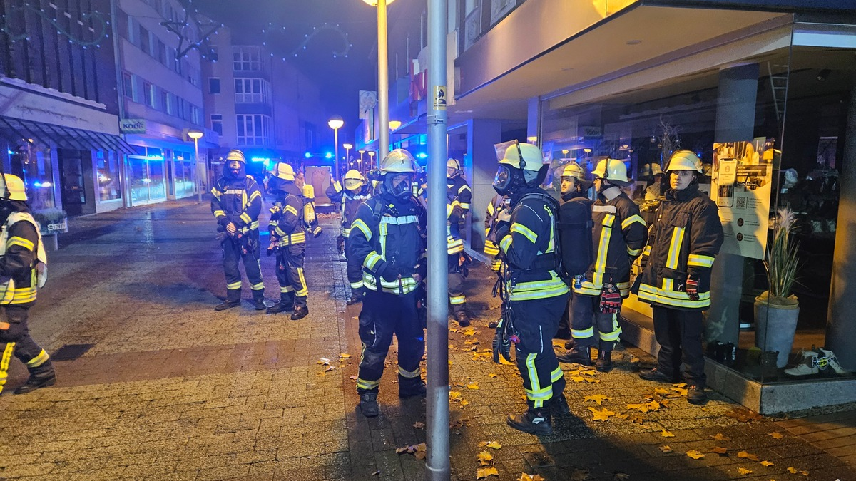 FW Datteln: Wohnungsbrand mit Menschenleben in Gefahr - Foto: presseportal.de