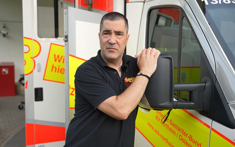 Am 22.11. bei RTLZWEI: Dramatische Rettungseinsätze und Heldentaten in einer neuen Folge Mensch Retter - Foto: presseportal.de