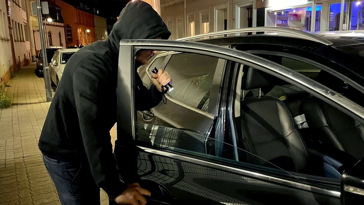 POL-PPWP: Haben Sie Ihr Auto abgeschlossen? - Foto: presseportal.de