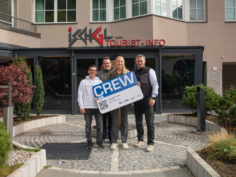 We're a match: PIA ist mit Start der Wintersaison 23/24 best buddy der Tourismusmitarbeiter:innen im Paznaun - Foto: presseportal.de